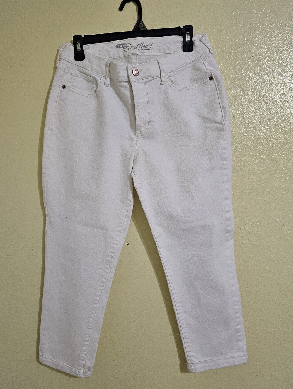 Old Navy White Skinny Jeans - High Rise